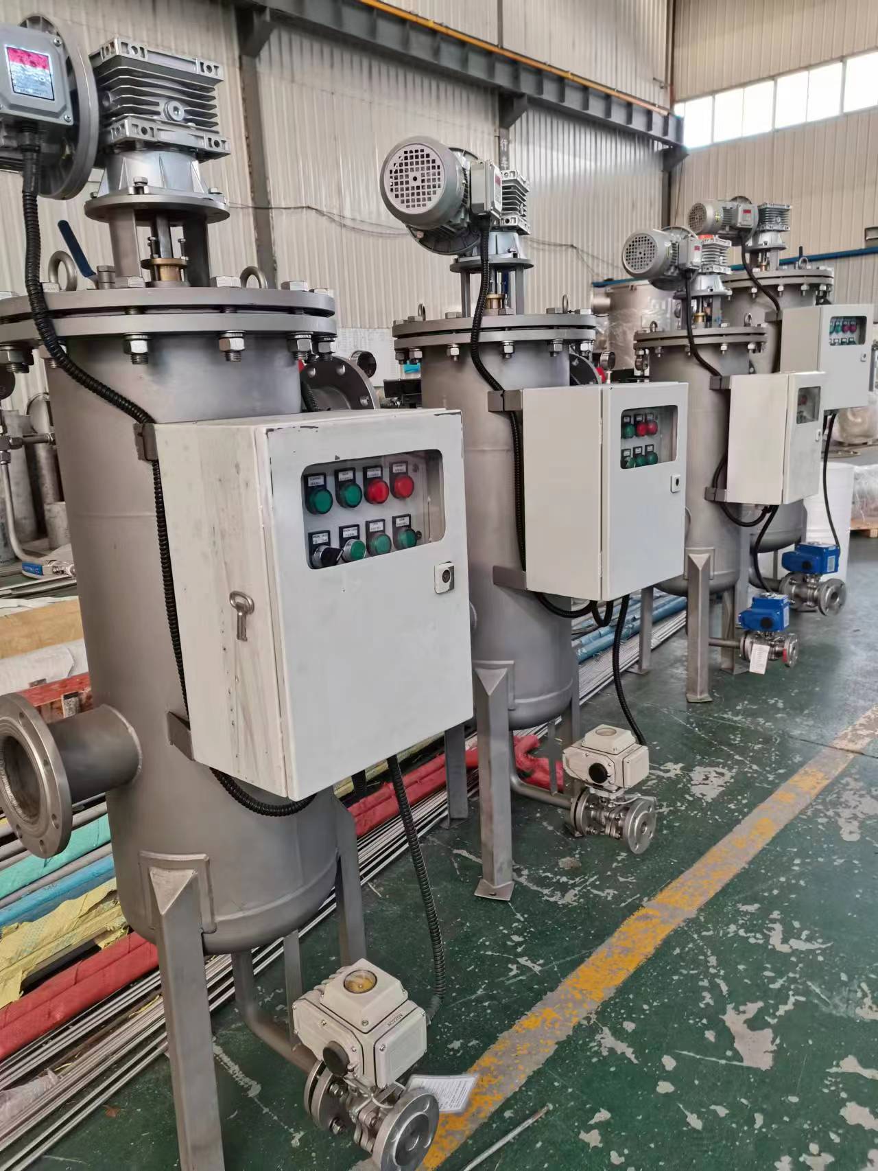 不銹鋼材質(zhì)PLC智能控制刷式自清洗過(guò)濾器 不銹鋼材質(zhì)PLC智能控制刷式自清洗過(guò)濾器