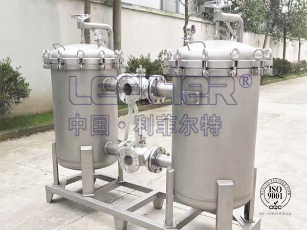 工業(yè)廢水過(guò)濾不銹鋼袋式雙聯(lián)過(guò)濾器 工業(yè)廢水過(guò)濾不銹鋼袋式雙聯(lián)過(guò)濾器